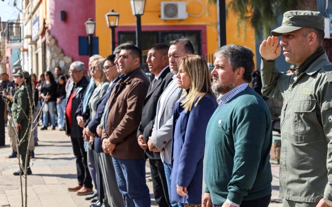 Homenaje al General José de San Martín en la Plazoleta Santa Rita